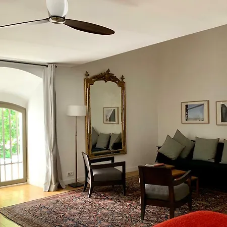 Le Couvent Apartmanhotel *